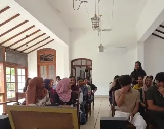THE CLUB ASSEMBLY — image 2