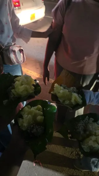 යමන් බන්දෝ වෙසක් බලන්ද — image 2