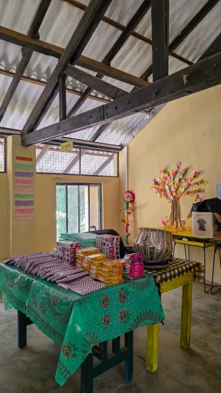 තිළිණ — image 2