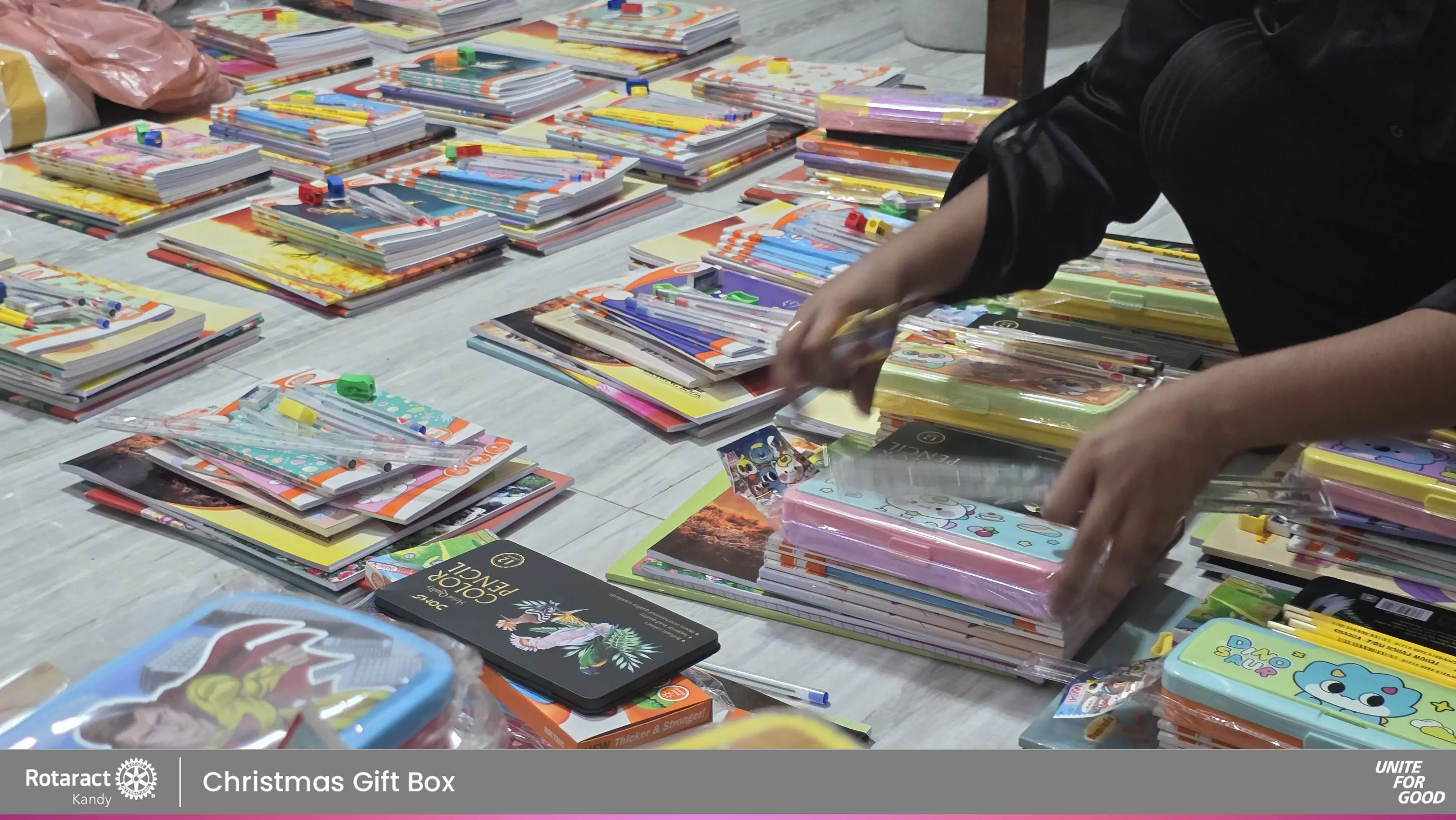 Christmas Gift Box Gallery 10