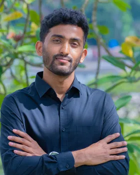 Rtr. Akila Uyanwaththa - Treasurer